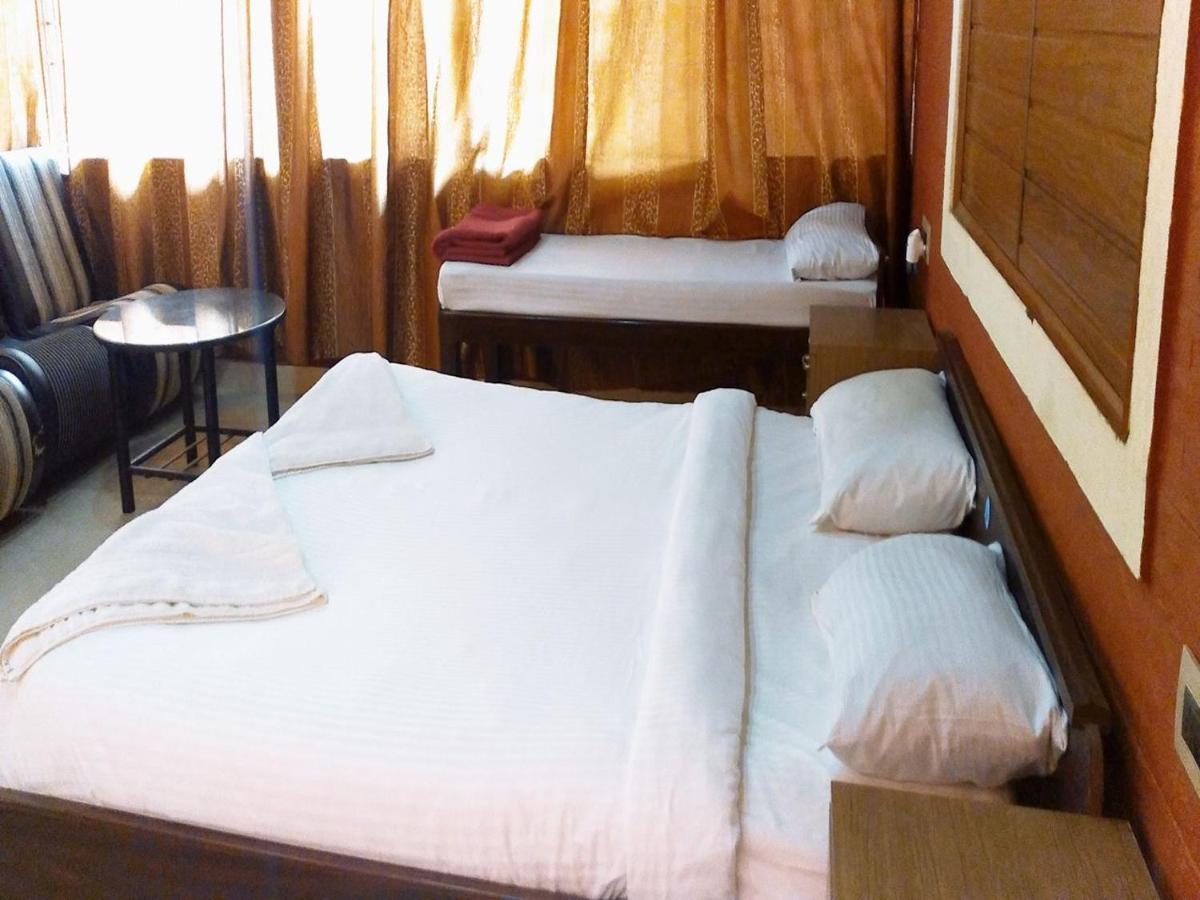 Cs County Resort Sakleshpur Buitenkant foto