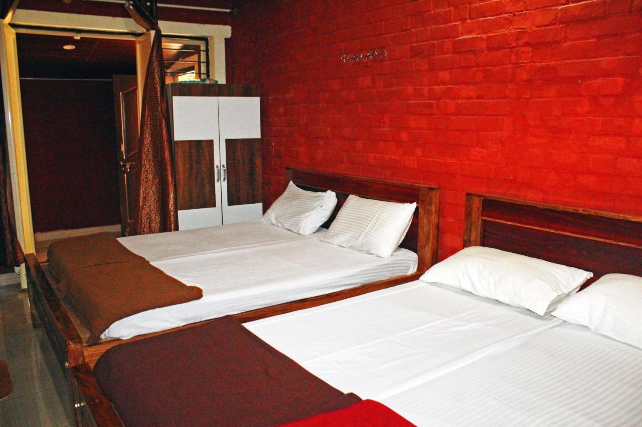 Cs County Resort Sakleshpur Buitenkant foto