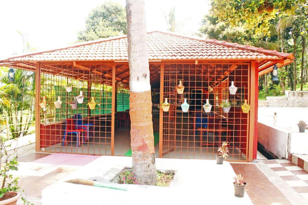 Cs County Resort Sakleshpur Buitenkant foto