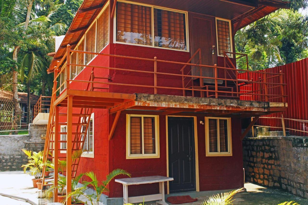 Cs County Resort Sakleshpur Buitenkant foto
