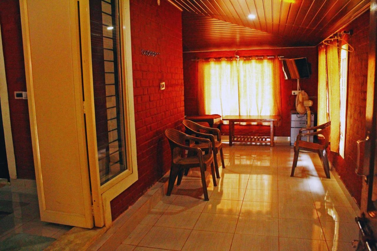 Cs County Resort Sakleshpur Buitenkant foto