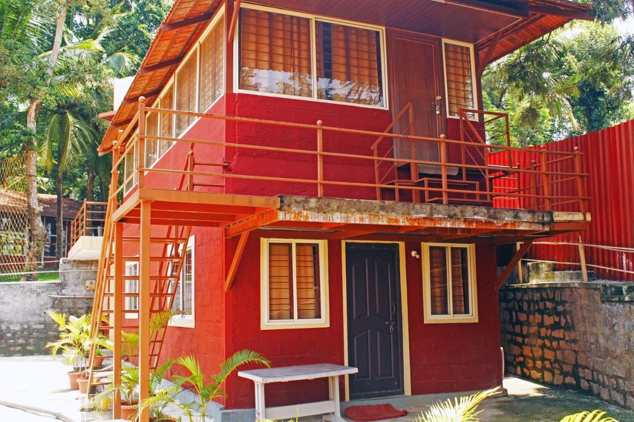 Cs County Resort Sakleshpur Buitenkant foto