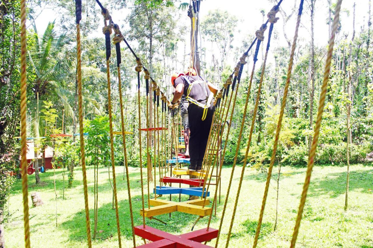 Cs County Resort Sakleshpur Buitenkant foto