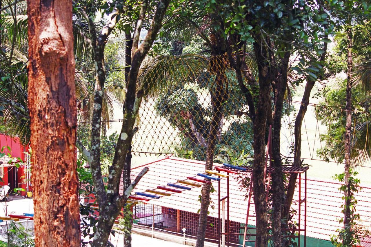 Cs County Resort Sakleshpur Buitenkant foto